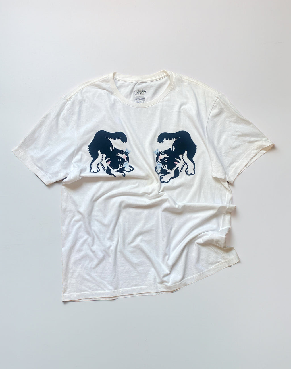 Camiseta Carinho + Fekiro©